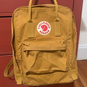 Fjallraven Kanken Backpack